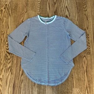 Banana republic black and white stripe long sleeve top small